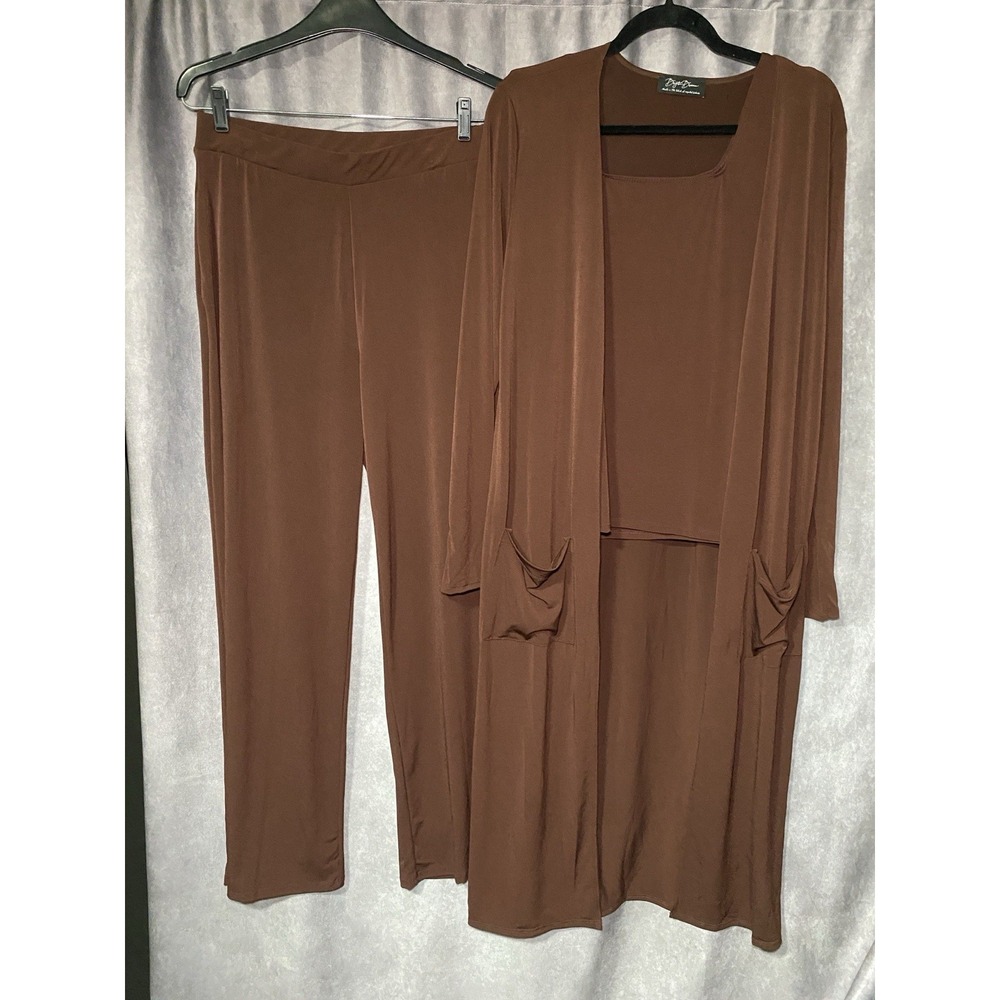 Brigette Brianna Travel Essentials Lot of 3 - 3 piece outfit Large Brown